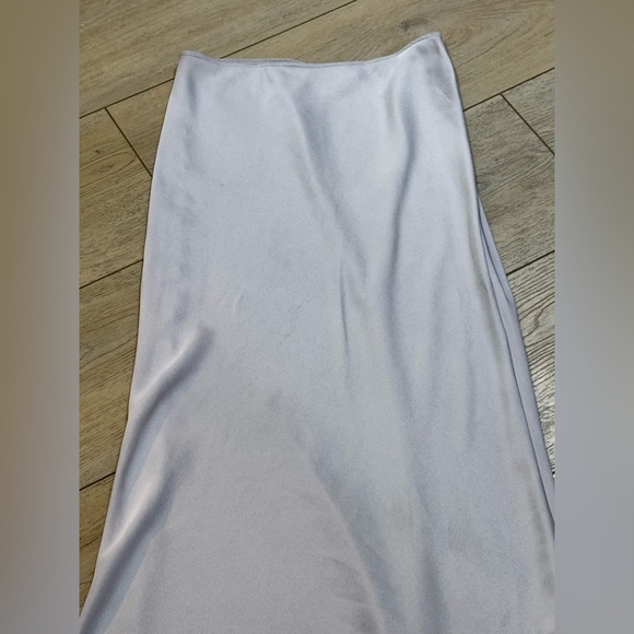 Classic slip skirt - Picture 3 of 4